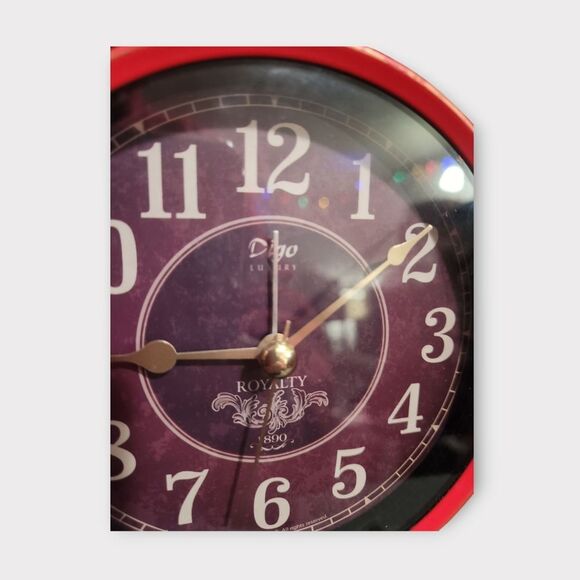 Digo Luxury Royalty 1890 Tabletop Alarm Clock - Picture 3 of 6